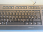 Cherry tastatur svart med fingerguide
